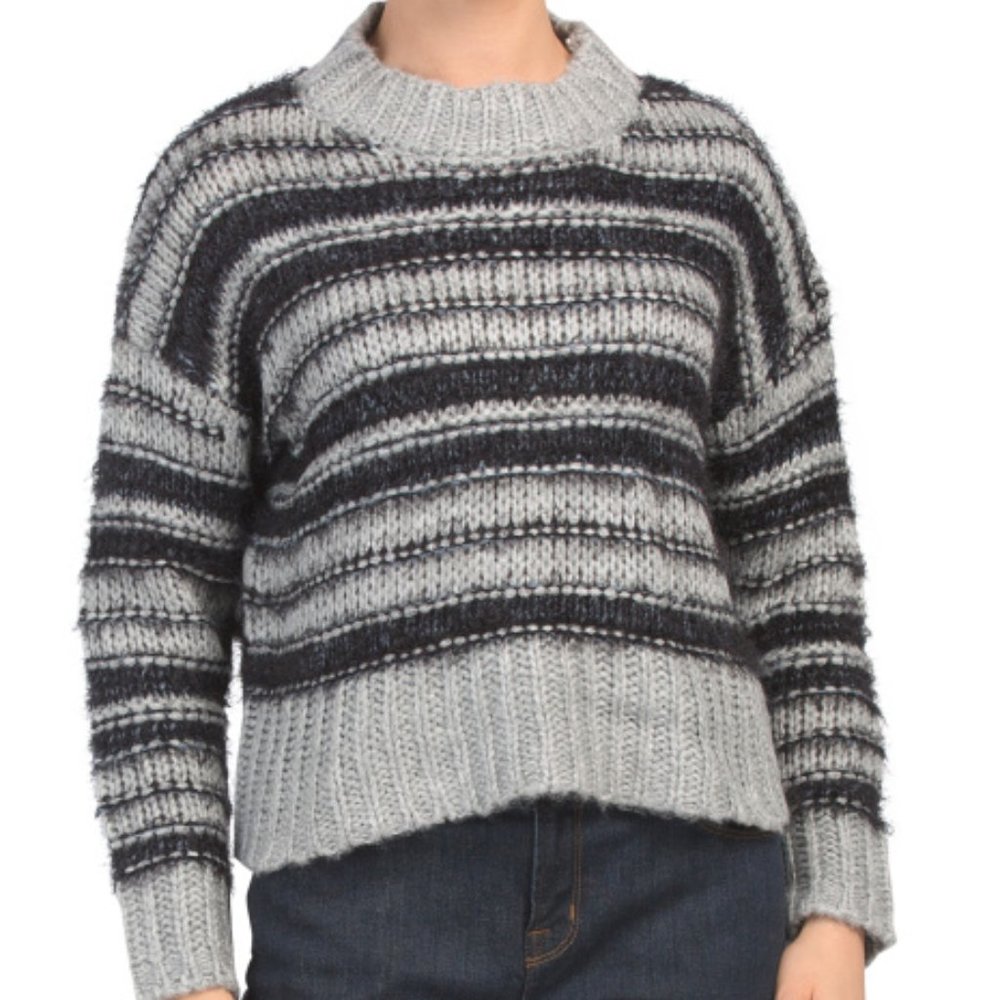 CLICHE Striped Sweater